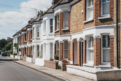Indoor Air Pollution Exceeds Safe Limits 41% of the Time in UK Homes