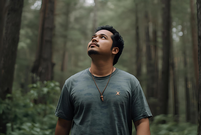 Research links air pollution to serious eye diseases including glaucoma and macular degeneration. Protect your vision today.