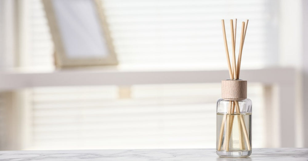 How Air Fresheners Worsen Indoor Air Quality & Natural Alternatives
